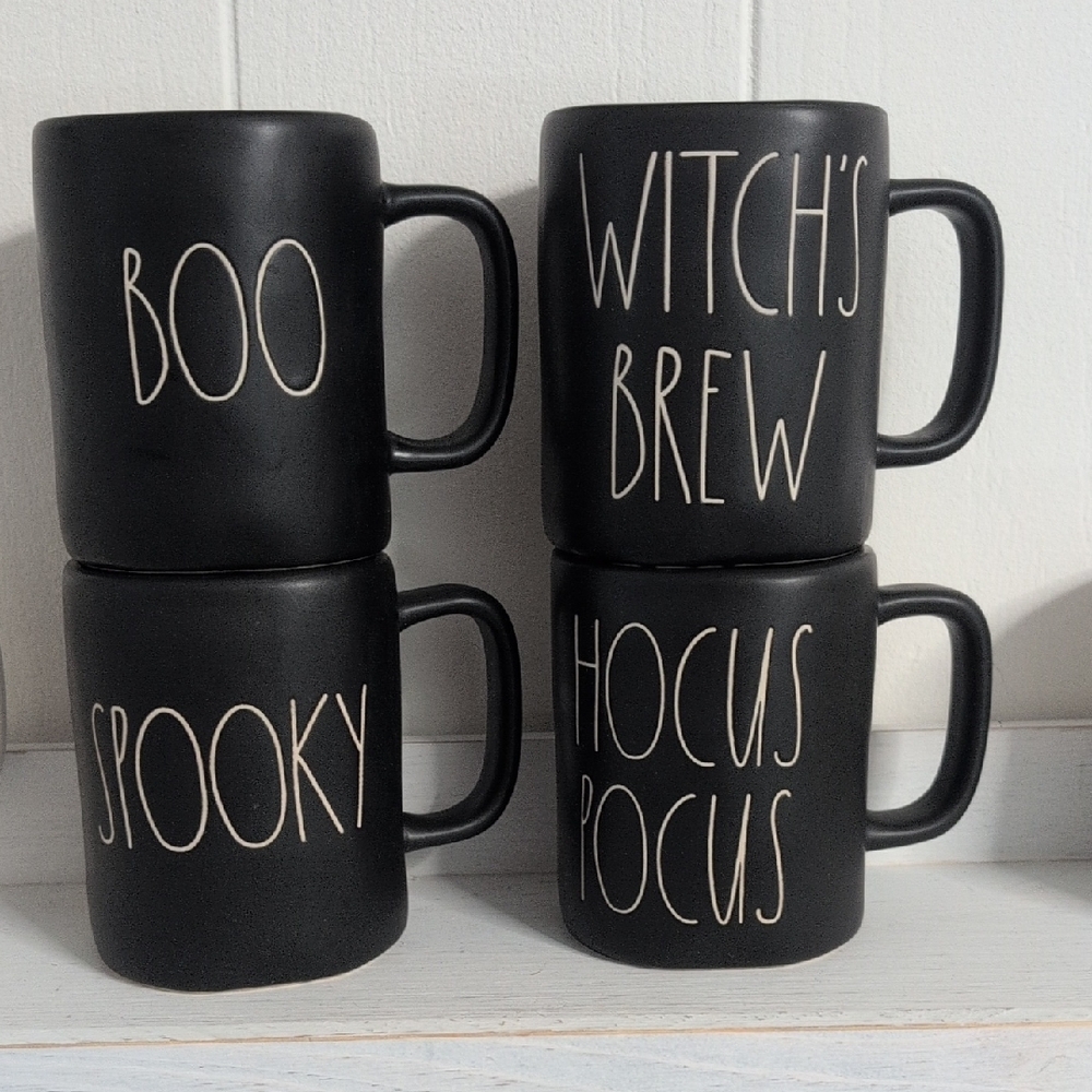 RAE DUNN SET OF 4 MATTE BLACK HALLOWEEN MUGS